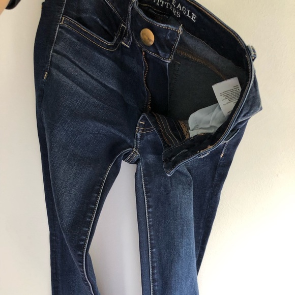 AMERICAN EAGLE JEANS - Picture 1 of 3